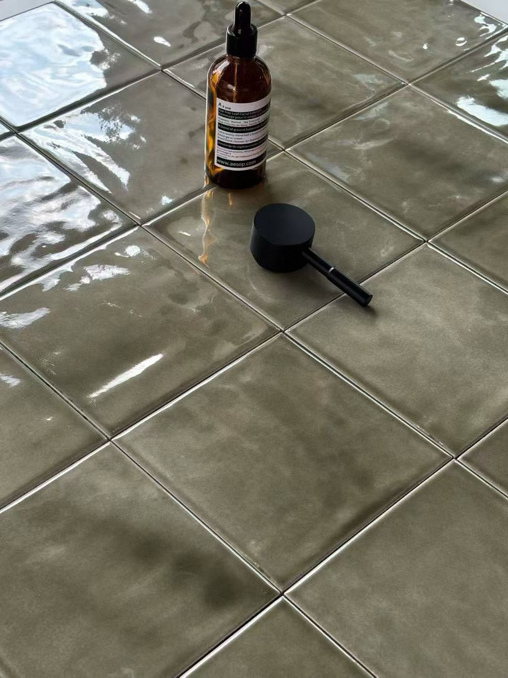 Brown Modern Classic Ceramic Bathroom Wall Tiles Mosaic Heat Insulation Antibacterial Firebrick Interior Walls Borders Accents 3 Brown Modern Classic Ceramic Bathroom Wall Tiles Mosaic Heat Insulation Antibacterial Firebrick Interior Walls Borders Accents - Image 3