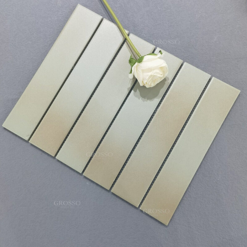 Gradation 50x250 Mosaic 8